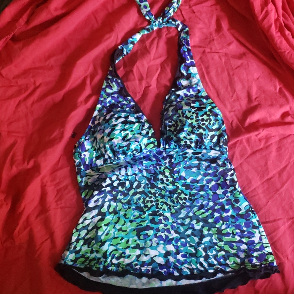 Women bathing suit top